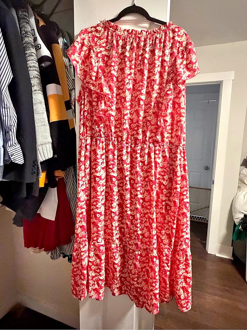 BLOOMCHIC Floral Maxi Dress in Pink & Red Size US 22-25/UK 26-28 Like New